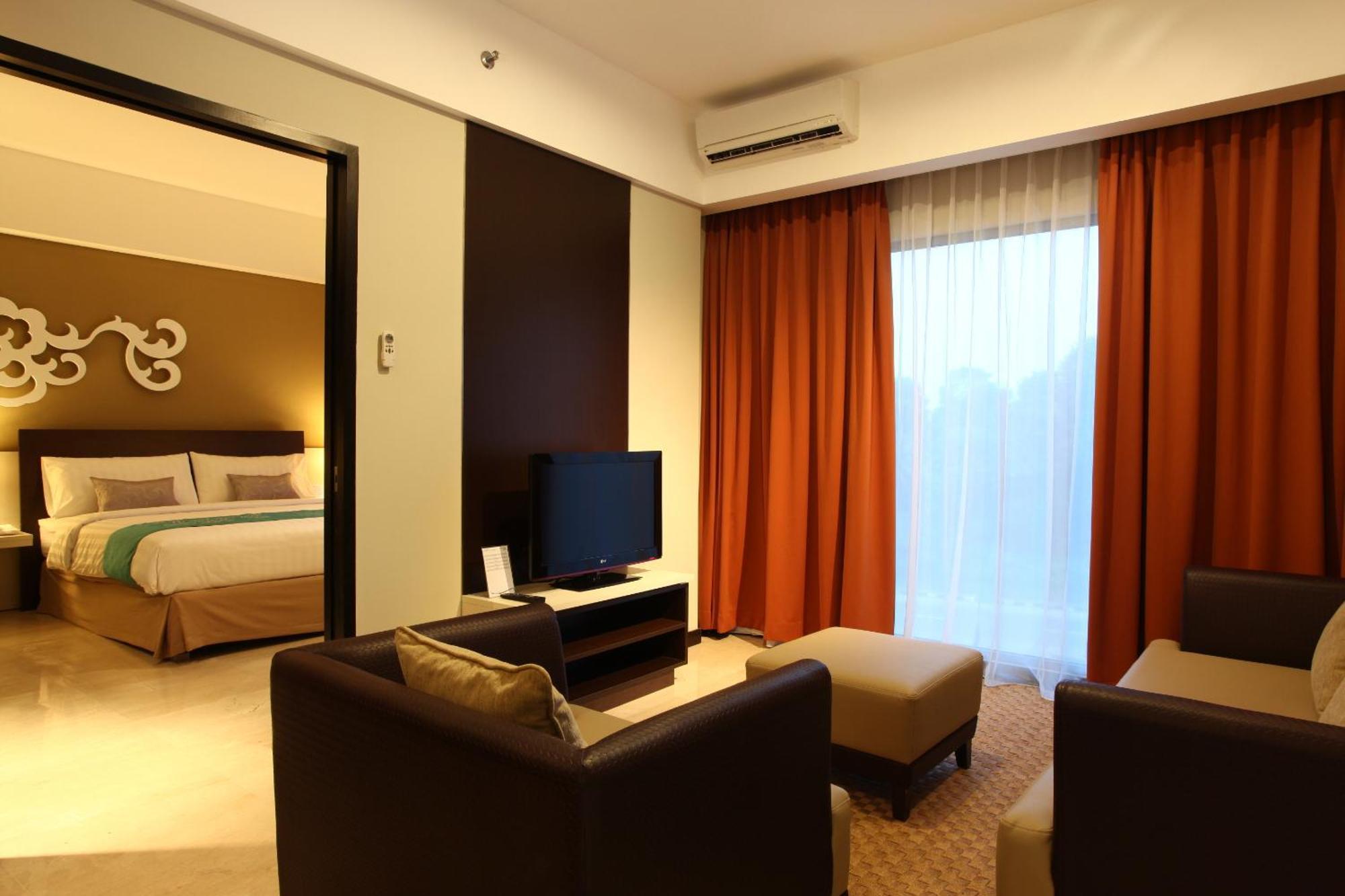Soll Marina Hotel & Conference Center Bangka ปังกัลปีนัง ภายนอก รูปภาพ
