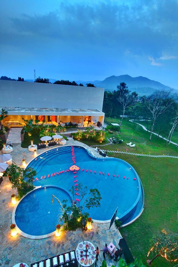 Soll Marina Hotel & Conference Center Bangka ปังกัลปีนัง ภายนอก รูปภาพ