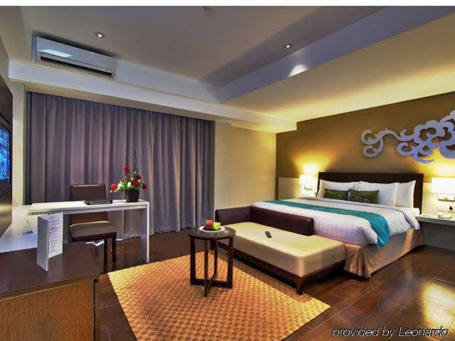 Soll Marina Hotel & Conference Center Bangka ปังกัลปีนัง ภายนอก รูปภาพ