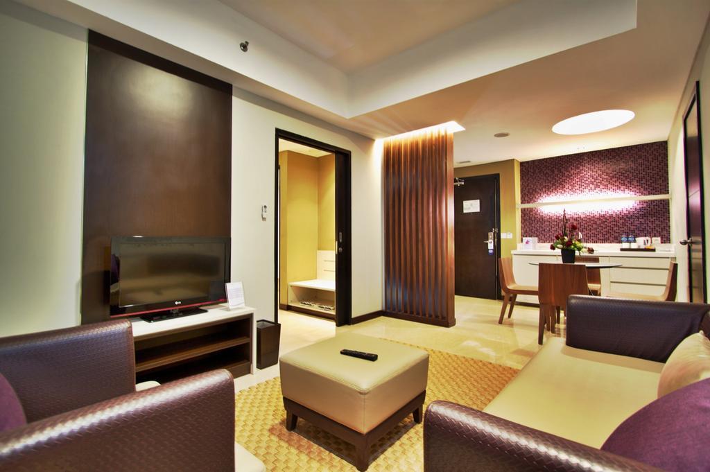Soll Marina Hotel & Conference Center Bangka ปังกัลปีนัง ภายนอก รูปภาพ